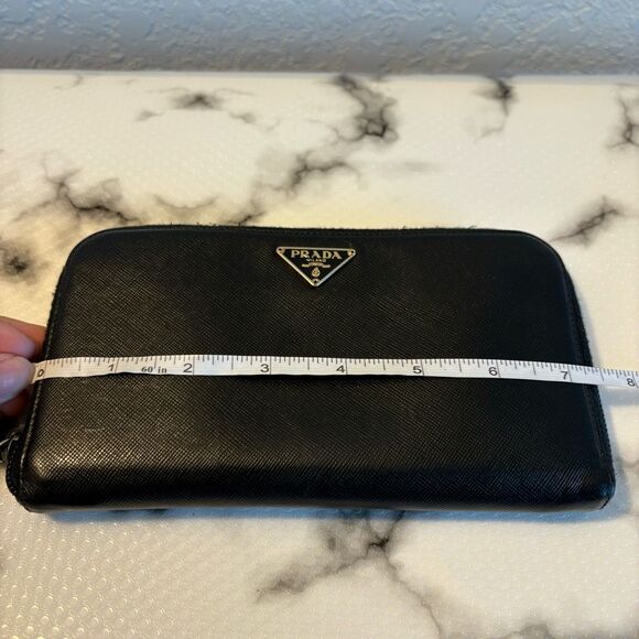 Prada Milano All Around Zip Long Wallet Black - Picture 13 of 14
